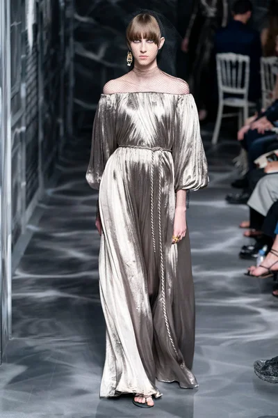 Look 59